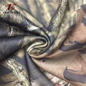 Lövmönstertryck Borstad fleecetyg